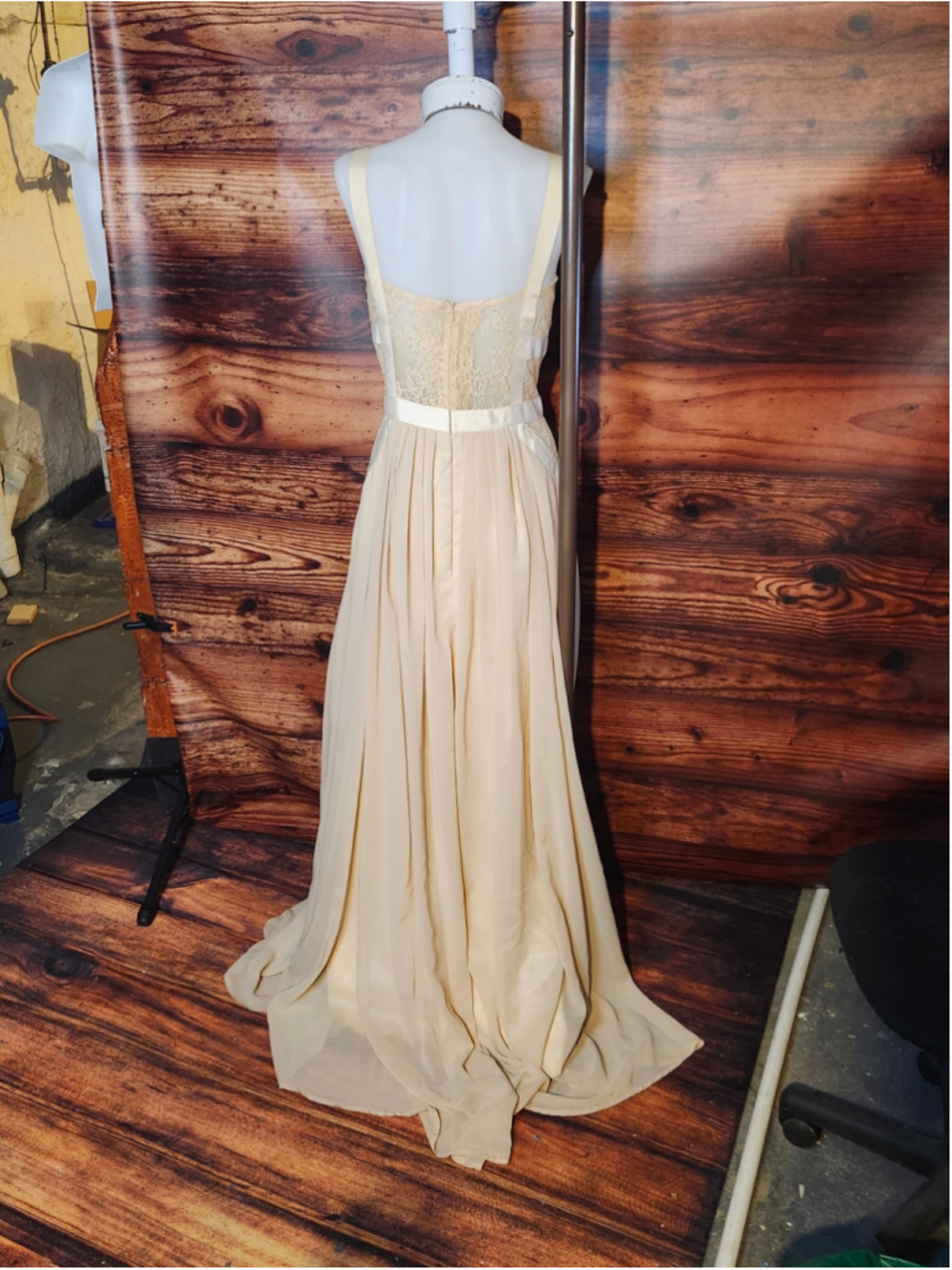 Women's LightInTheBox Beige Prom Formal Wedding Dress 28in waist S or 4 - Picture 2 of 4